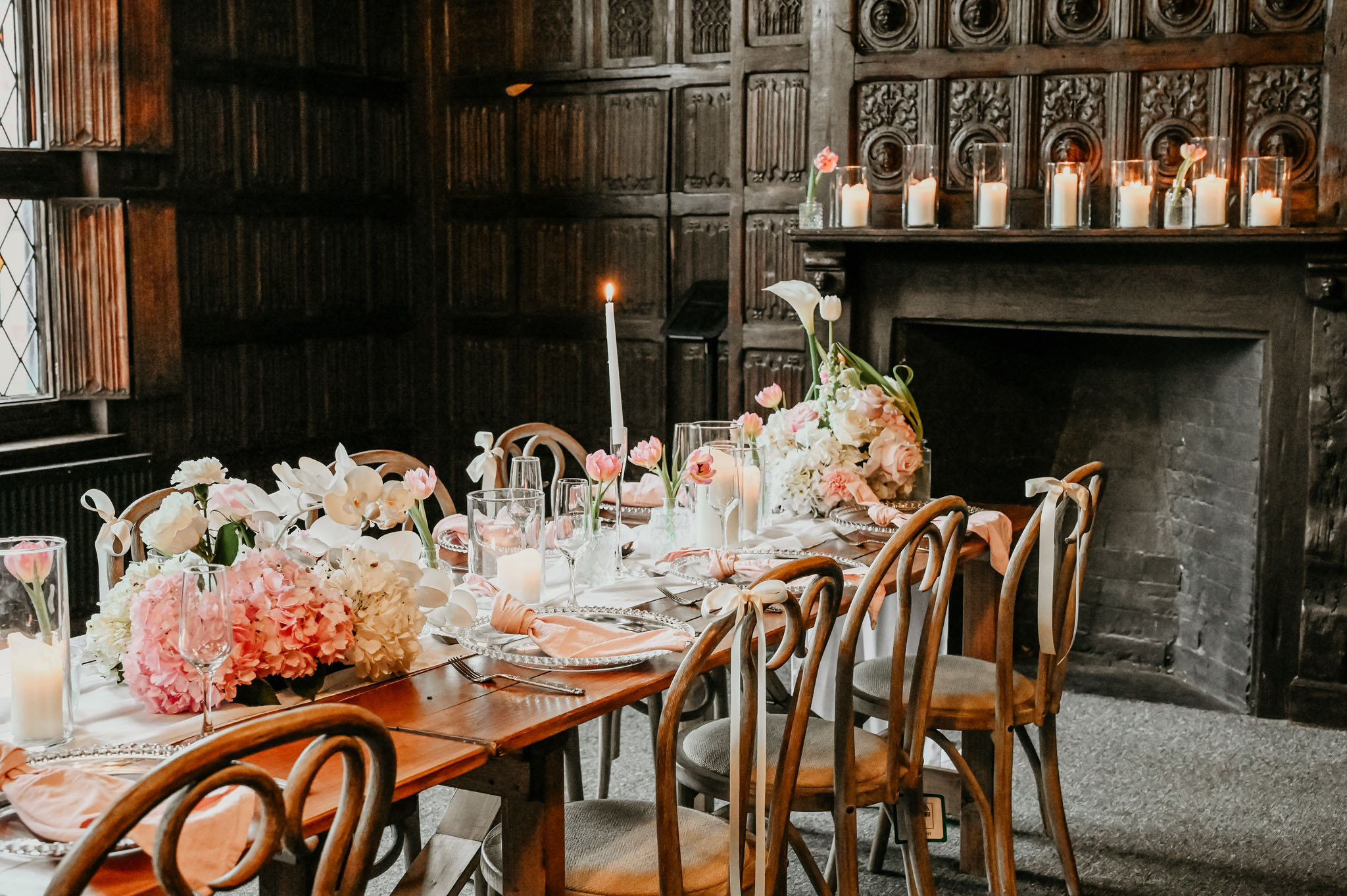 Binary Bar and Restaurant