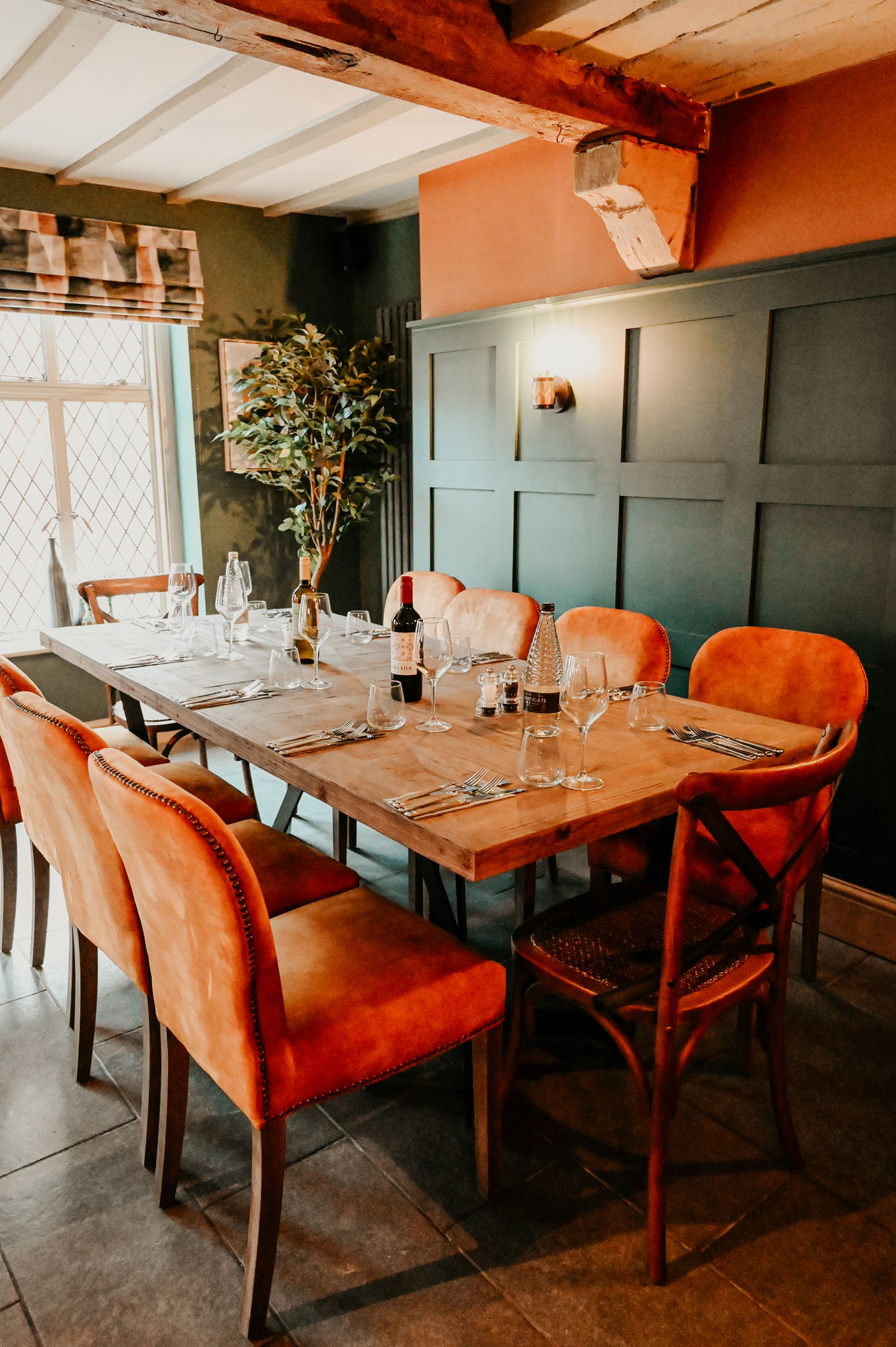 Binary Bar and Restaurant